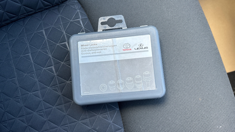 Toyota C-HR 1.8 Hybrid Design 5dr CVT Hybrid Hatchback